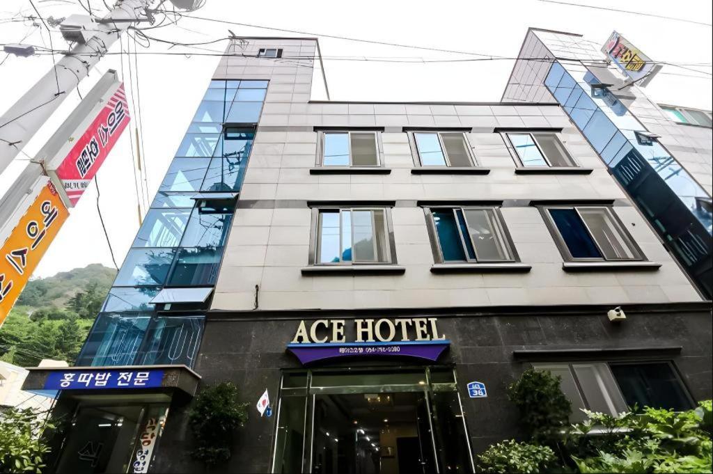 Ace Hotel Ulrungdo Kültér fotó